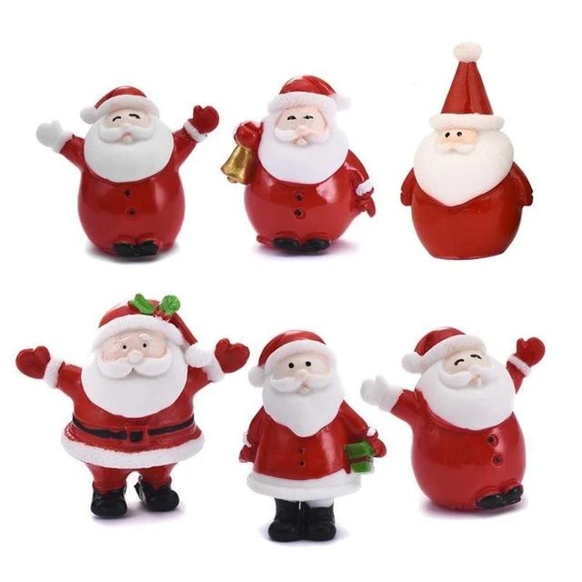 Miniature Christmas Accessories